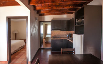California Villas Y Hotel 恩塞纳达港 外观 照片
